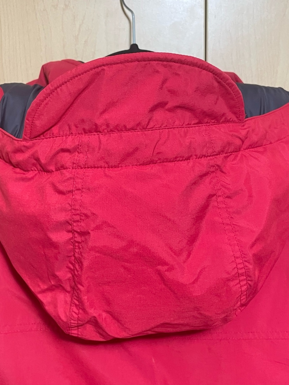 REI Vintage Down Jacket in Red. Insulated Parka with Detachable Hood Size 16 - Picture 5 of 11